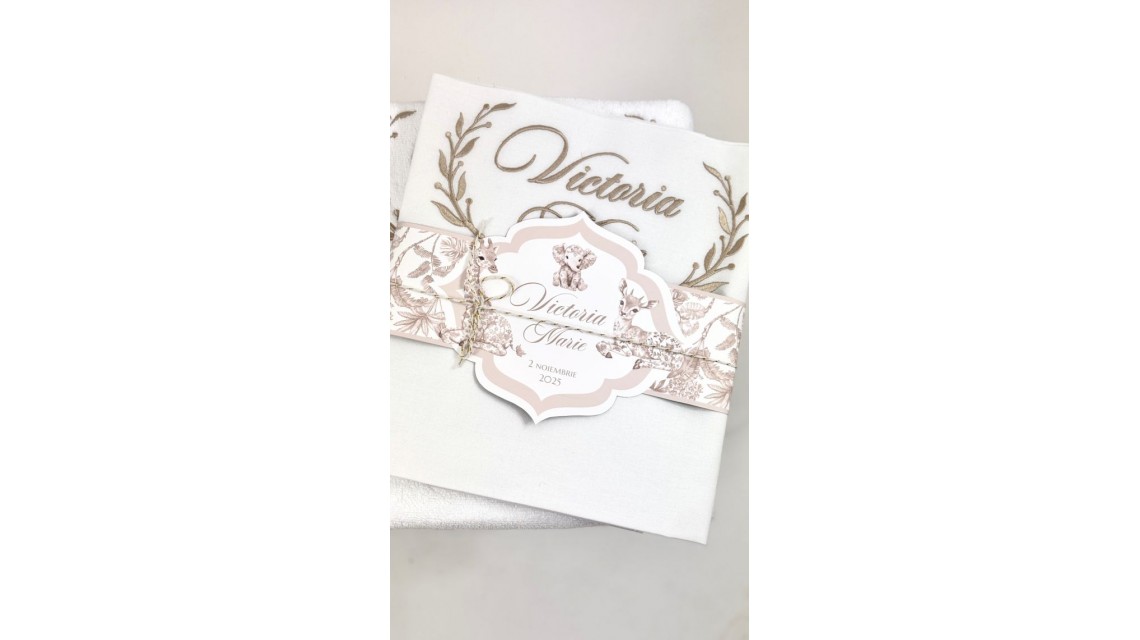 Trusou botez Dior Beige Nude Baby Safari tematică exotică și elegantă 1